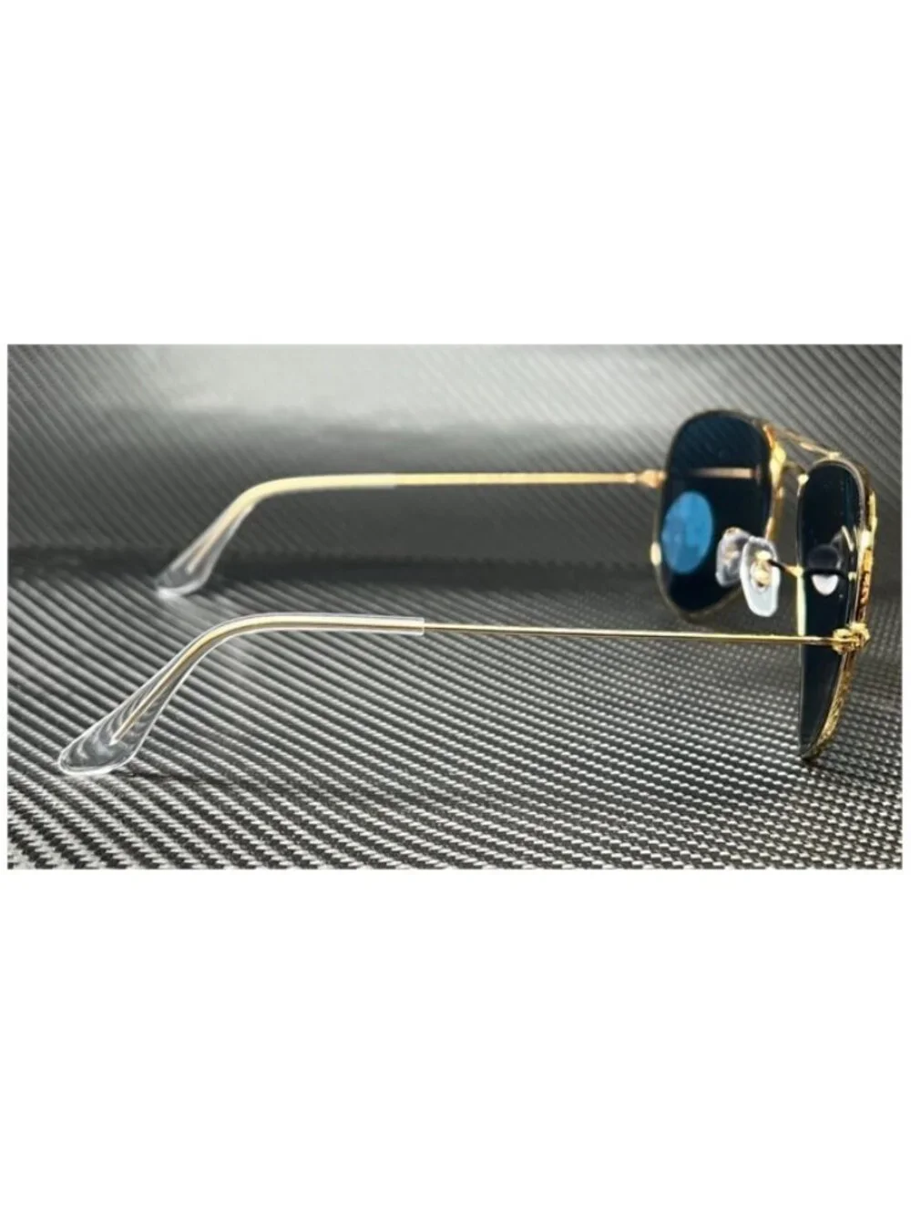 New Ray Ban Men  Gold Sunglasses  55- 14- 135